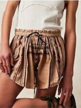 Free People Undertow Embroidered Boho
Shorts Light Sand Large NWOT